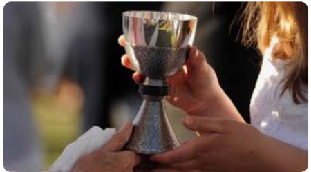 CAP. 7. — A ÁGUA QUE SE DEVE AJUNTAR AO VINHO, QUANDO SE OFERECE O CÁLICE